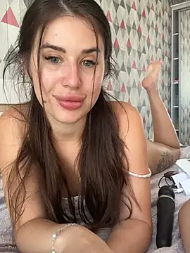 Lira_Fayeee webcam