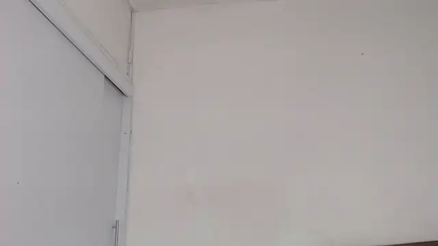 Dani-brown live webcam show