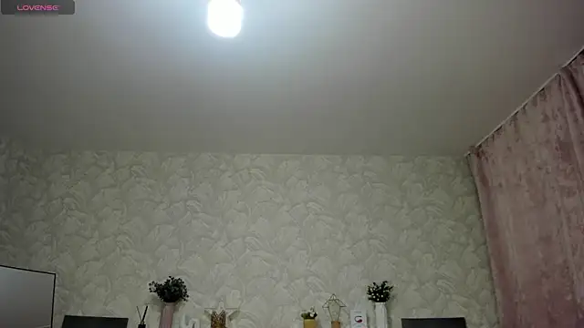 KattyPeachX webcam