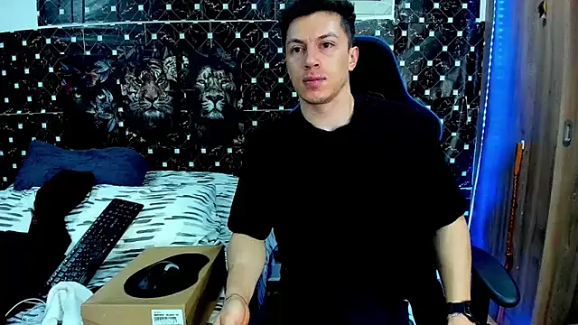 javiersexymann webcam
