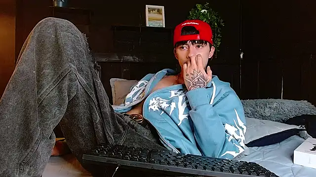 steev_adams webcam