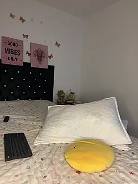 LoliitaBennett webcam