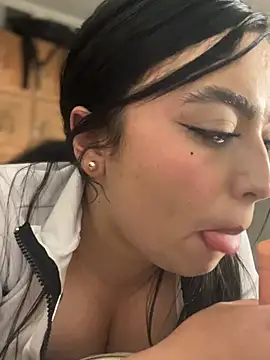 BabySweett_ webcam