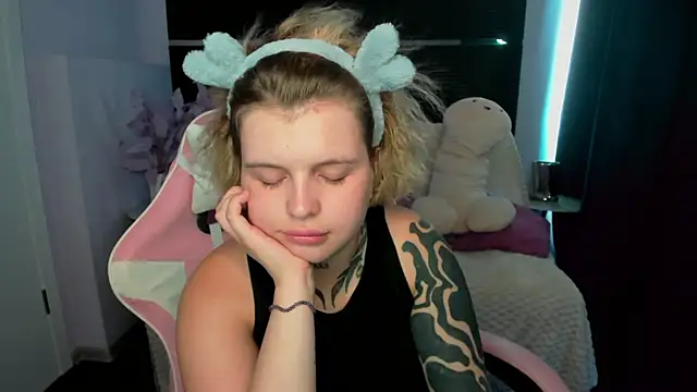 Eva_Starfire_ webcam