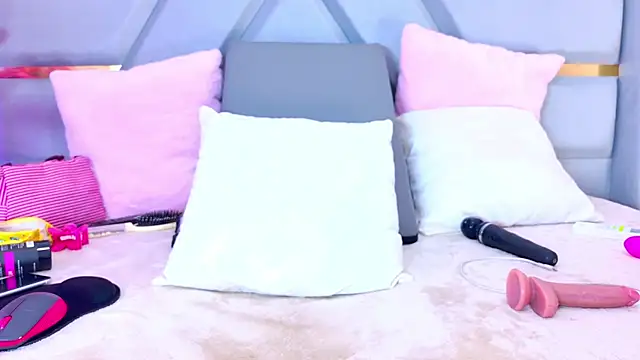 yesyhills - YesyHills's free webcam - UK Sex Cams