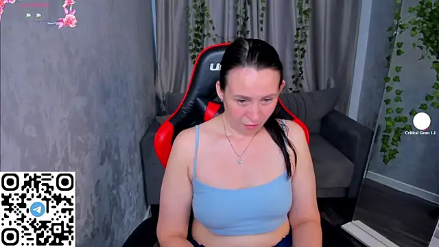 Lea_shadom live cam on StripChat