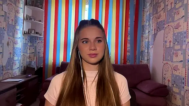 Miss_Blessnyth webcam