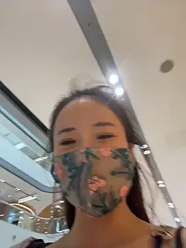 kiss_loo webcam
