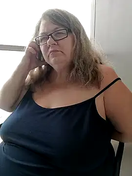 sex2 (F mature) - naked, squirt