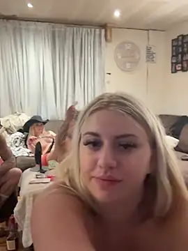 nicolesugarr
