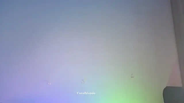 Carolblonde webcam