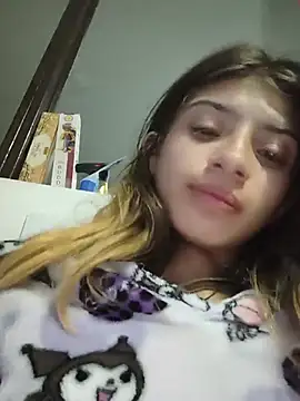 KratosAfroditacs webcam