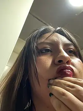 Larissa_Antonella webcam