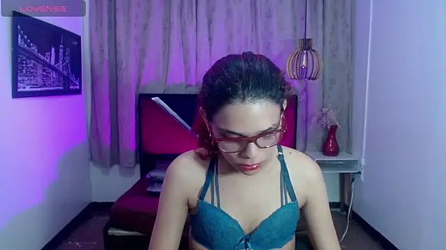 luisa__torres webcam