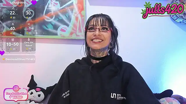 Julls420_ webcam