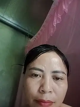Lee_bee1