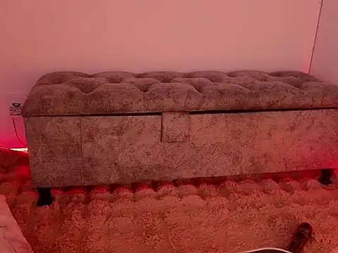 Blueberry_gothic webcam