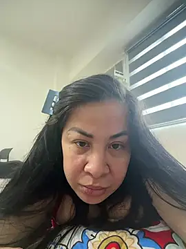 NaughtySCARLETSIN webcam