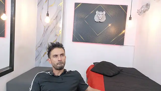 KingOfTemptation webcam