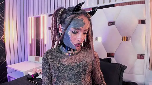 Lucy_Doll8 webcam