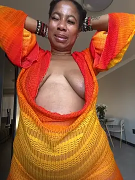 CurvyDesire1 avatar