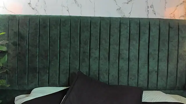 Brunodeluca_ live webcam show