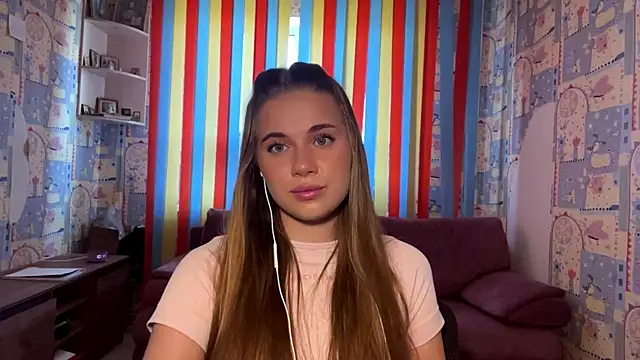 Miss_Blessnyth webcam