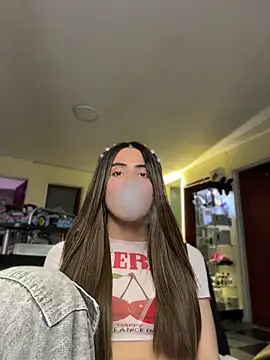 lottus_fire (T young) - Flash ass👀🍑