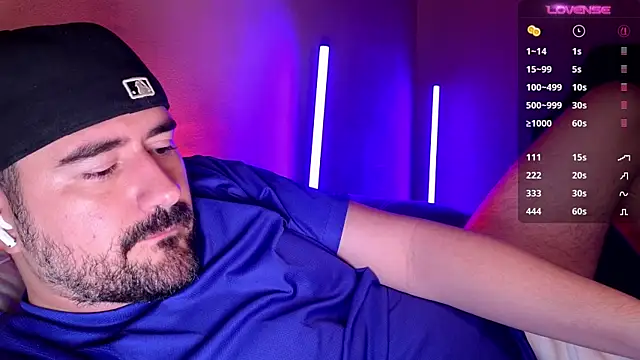 dom_theo (Ask my age) - im horny