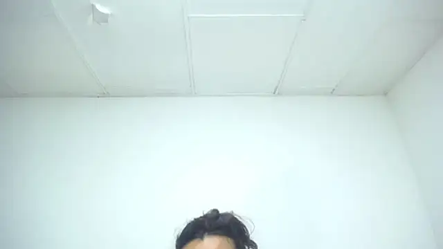CrushOnMe_ webcam