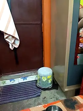 Manjudear live cam on StripChat