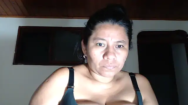 adrixxx38 live webcam show