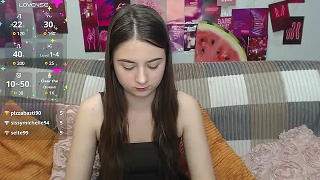 MilanaRoza live cam on StripChat