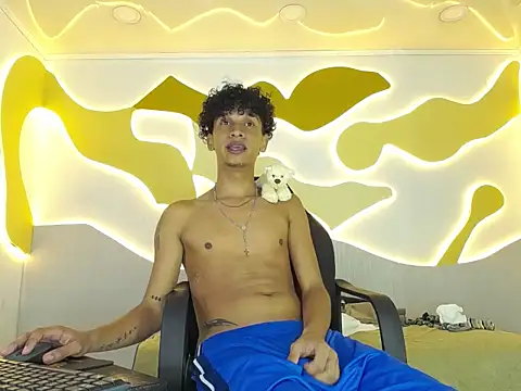 blakesttone (M twink) - Show naked +oil💎