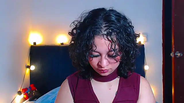 Bitsy_Messy webcam