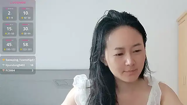 fanfan-FF live cam on StripChat