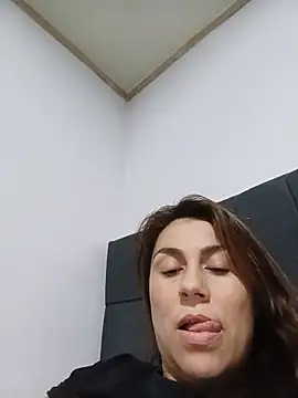 vanessa-titisM live webcam show