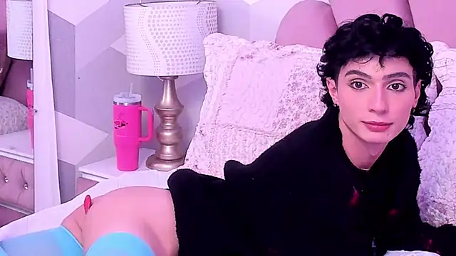 KylieMonnett webcam