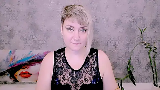 Djullia live cam on StripChat