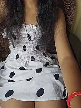Lusty-Dishuu webcam