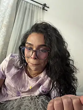 Samantha_Bernardo webcam