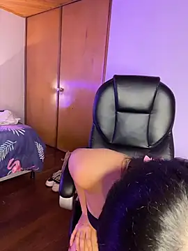 Mia_jenner1 webcam