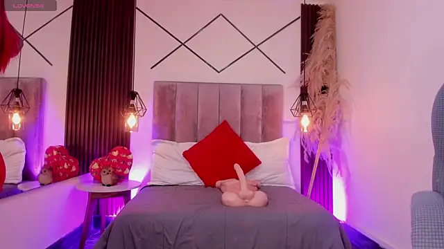 cami_rouxxx_ webcam