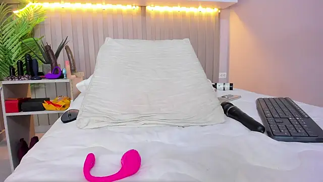 pinktaylor_ webcam