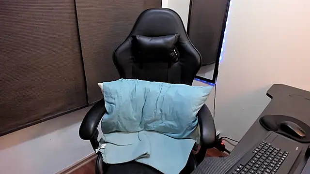 KendricTorres webcam