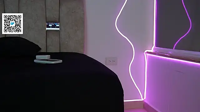 aaron_bolt - Aaron_bolt's free webcam - UK Sex Cams