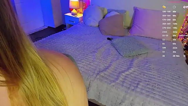 AshleyJoness webcam