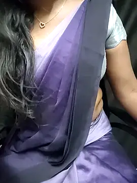 Tamilmallu-duskygirl03 live cam on StripChat