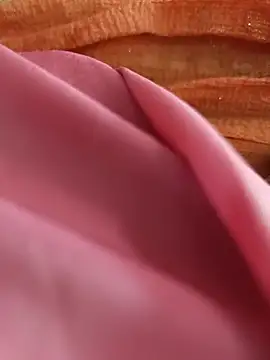 YOURBHABI143 webcam