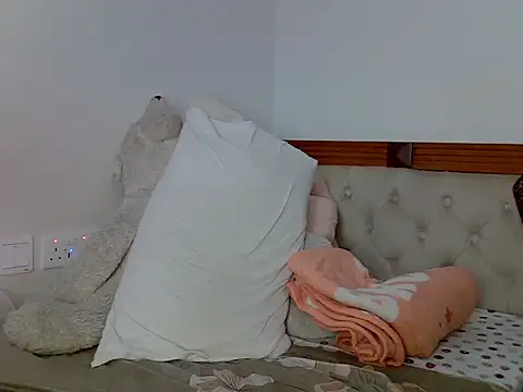 Luna_empress01 webcam